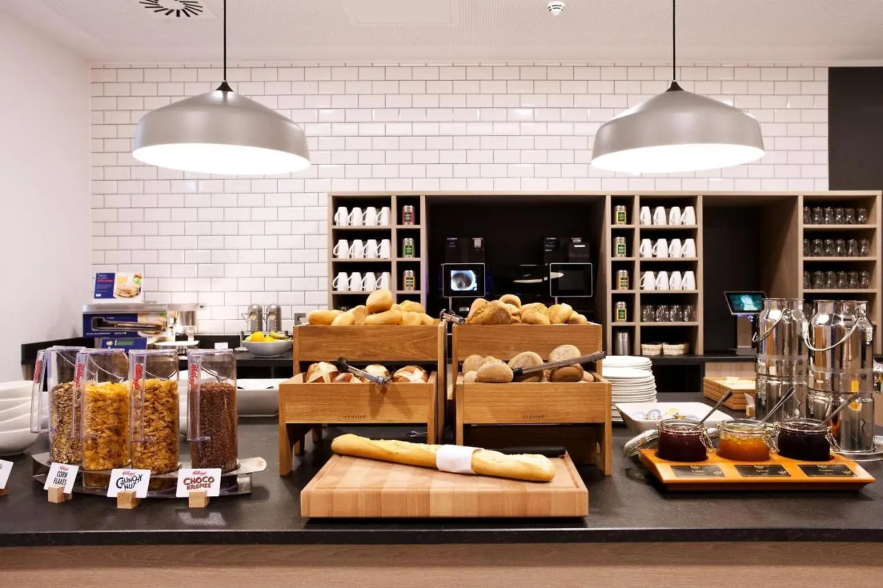 Aparthotel Holiday Inn Express & Suites - Basel - Allschwil By Ihg